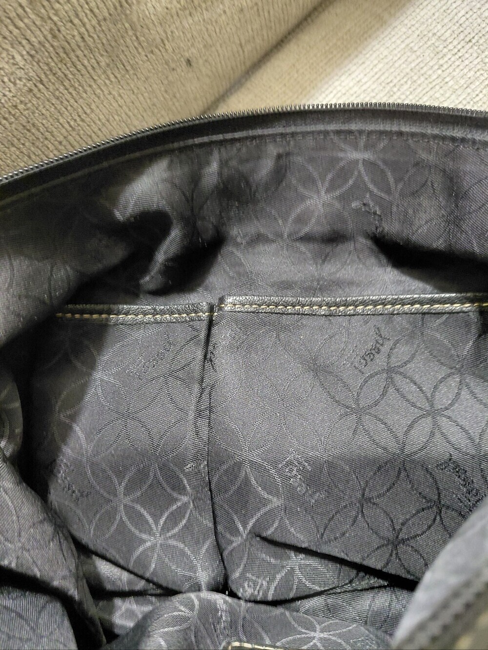 Fossil Black Leather Messenger Crossbody Shoulder Bag - Picture 7 of 13